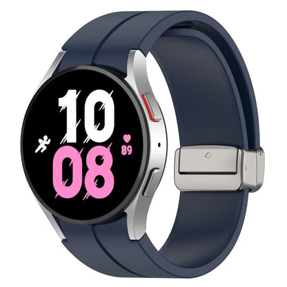 For Samsung Galaxy Watch7 40mm Magnetic Folding Silver Buckle Watch Band Silicone Strap