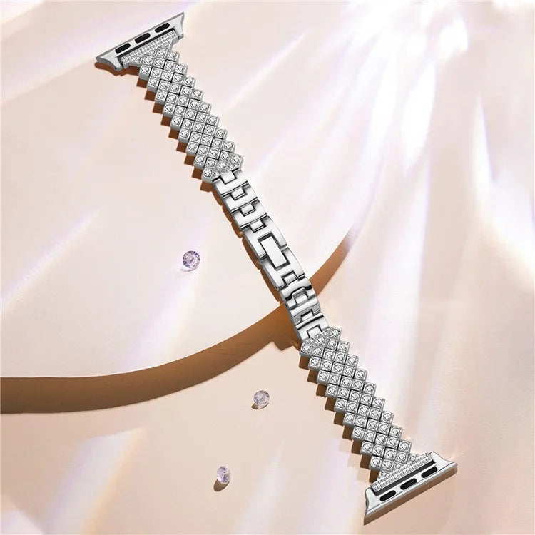 For Apple Watch 10 46mm / Ultra 2 / Ultra 49mm / 9 8 7 45mm / SE (2023) SE (2022) SE 6 5 4 44mm / 3 2 1 42mm Rhinestones Decor Zinc Alloy Wrist Strap