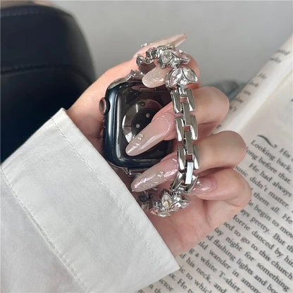 For Apple Watch 10 46mm / Ultra 2 / Ultra 49mm / 9 8 7 45mm / SE (2023) SE (2022) SE 6 5 4 44mm / 3 2 1 42mm Pink Rhinestone Zinc Alloy Watch Strap