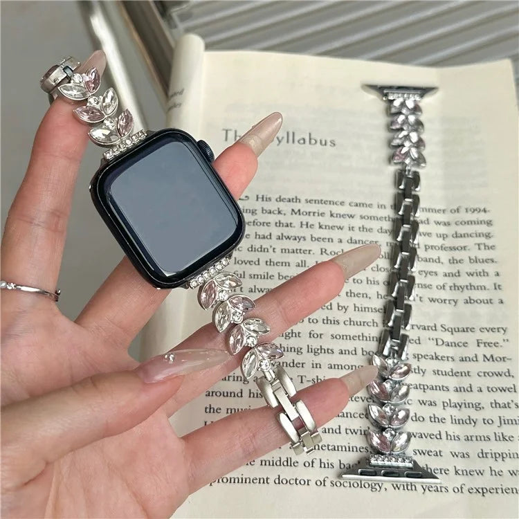 For Apple Watch 10 46mm / Ultra 2 / Ultra 49mm / 9 8 7 45mm / SE (2023) SE (2022) SE 6 5 4 44mm / 3 2 1 42mm Pink Rhinestone Zinc Alloy Watch Strap