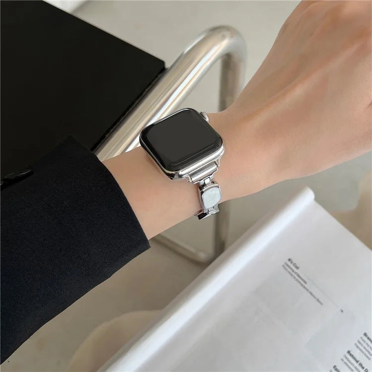 For Apple Watch 10 46mm / Ultra 2 / Ultra 49mm / 9 8 7 45mm / SE (2023) SE (2022) SE 6 5 4 44mm / 3 2 1 42mm Zinc Alloy Watch Band