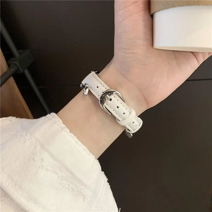 For Apple Watch Series 10 42mm / 9 8 7 41mm / SE (2023) SE (2022) SE 6 5 4 40mm / 3 2 1 38mm Denim Cloth Band Heart Pendant Strap
