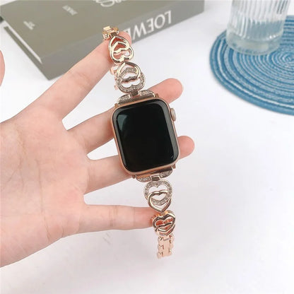 For Apple Watch Series 10 42mm / 9 8 7 41mm / SE (2023) SE (2022) SE 6 5 4 40mm / 3 2 1 38mm Zinc Alloy Band Love Heart Design Watch Strap
