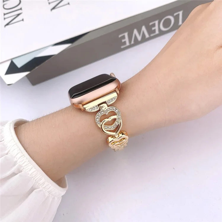 For Apple Watch 10 46mm / Ultra 2 / Ultra 49mm / 9 8 7 45mm / SE (2023) SE (2022) SE 6 5 4 44mm / 3 2 1 42mm Heart Design Zinc Alloy Watch Strap