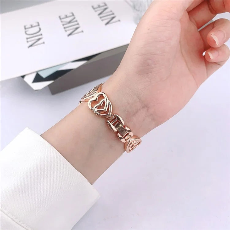 For Apple Watch 10 46mm / Ultra 2 / Ultra 49mm / 9 8 7 45mm / SE (2023) SE (2022) SE 6 5 4 44mm / 3 2 1 42mm Heart Design Zinc Alloy Watch Strap