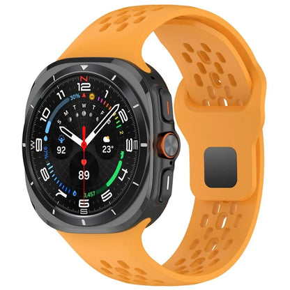For Samsung Galaxy Watch Ultra 47mm Fluororubber Watch Band Multiple Holes Breathable Strap