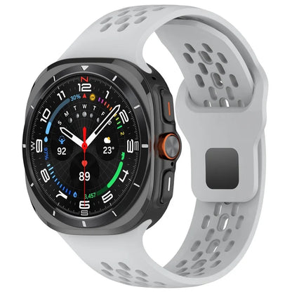 For Samsung Galaxy Watch Ultra 47mm Fluororubber Watch Band Multiple Holes Breathable Strap