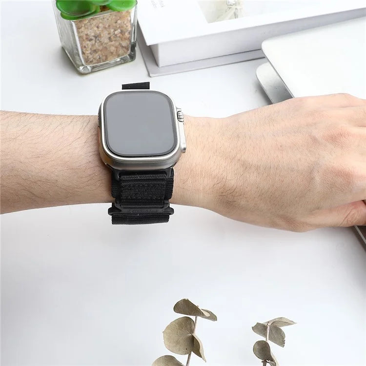 KALEBOL For Apple Watch 10 46mm / Ultra 2 / Ultra 49mm / 9 8 7 45mm / SE (2023) SE (2022) SE 6 5 4 44mm / 3 2 1 42mm Nylon Strap