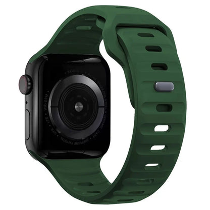 KALEBOL For Apple Watch Series 10 42mm / 9 8 7 41mm / SE (2023) SE (2022) SE 6 5 4 40mm / 3 2 1 38mm Watch Band Sports Silicone Strap