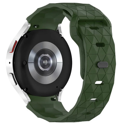 For Samsung Galaxy Watch FE 40mm / Watch6 / Watch6 Classic / Watch 5 / Watch 5 Pro Silicone Watch Band Football Pattern