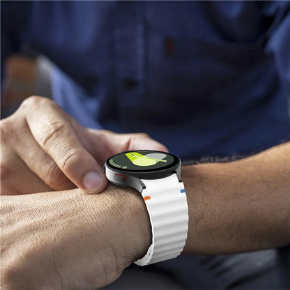For Samsung Galaxy Watch FE / 7 / 6 / 5 / 4 Wave Design Watch Band Stitching Line Decor Silicone Strap