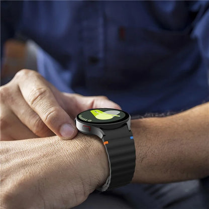 For Samsung Galaxy Watch FE / 7 / 6 / 5 / 4 Wave Design Watch Band Stitching Line Decor Silicone Strap