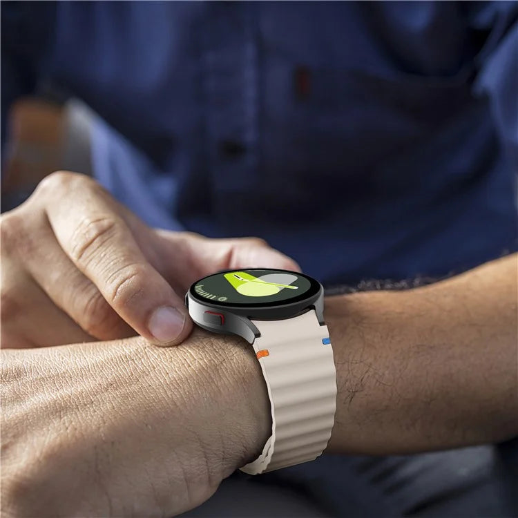 For Samsung Galaxy Watch FE / 7 / 6 / 5 / 4 Wave Design Watch Band Stitching Line Decor Silicone Strap