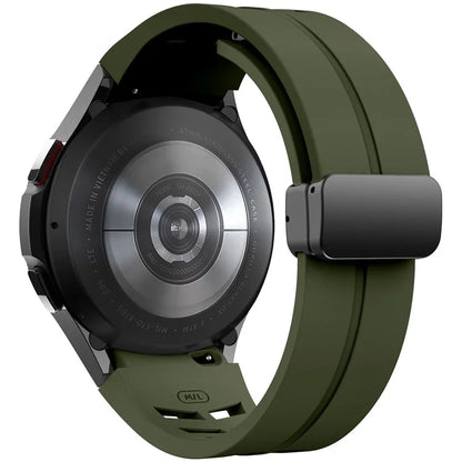 For Samsung Galaxy Watch FE / 7 / 6 / 5 / 4 Watch Band Stylish Silicone Strap with Magnetic Folding Buckle