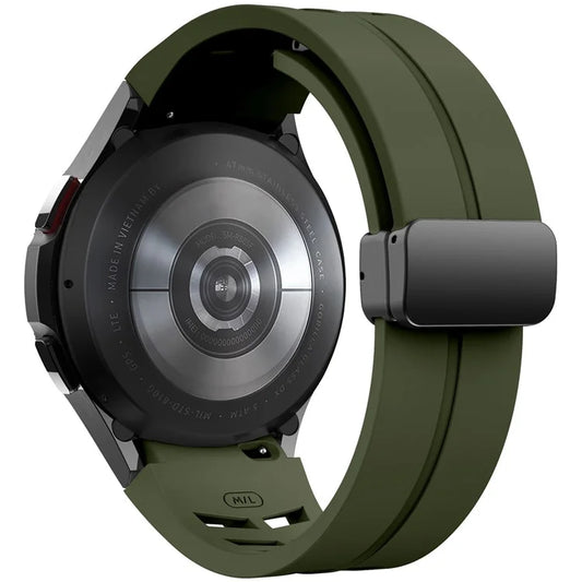 For Samsung Galaxy Watch FE / 7 / 6 / 5 / 4 Watch Band Stylish Silicone Strap with Magnetic Folding Buckle