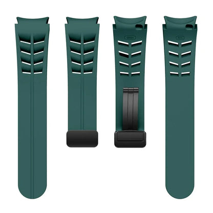 For Samsung Galaxy Watch FE / 7 / 6 / 5 / 4 Watch Band Stylish Silicone Strap with Magnetic Folding Buckle