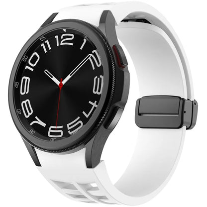 For Samsung Galaxy Watch FE / 7 / 6 / 5 / 4 Watch Band Stylish Silicone Strap with Magnetic Folding Buckle