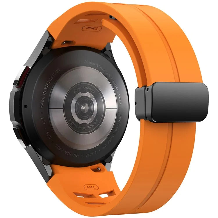 For Samsung Galaxy Watch FE / 7 / 6 / 5 / 4 Watch Band Stylish Silicone Strap with Magnetic Folding Buckle