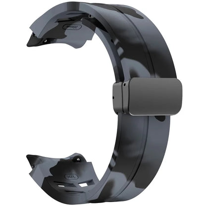 For Samsung Galaxy Watch FE / 7 / 6 / 5 / 4 Watch Band Stylish Silicone Strap with Magnetic Folding Buckle