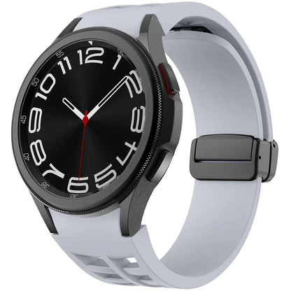For Samsung Galaxy Watch FE / 7 / 6 / 5 / 4 Watch Band Stylish Silicone Strap with Magnetic Folding Buckle