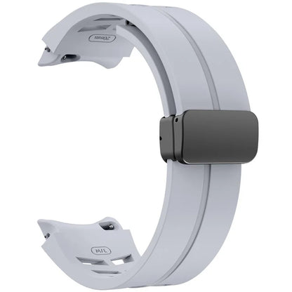 For Samsung Galaxy Watch FE / 7 / 6 / 5 / 4 Watch Band Stylish Silicone Strap with Magnetic Folding Buckle