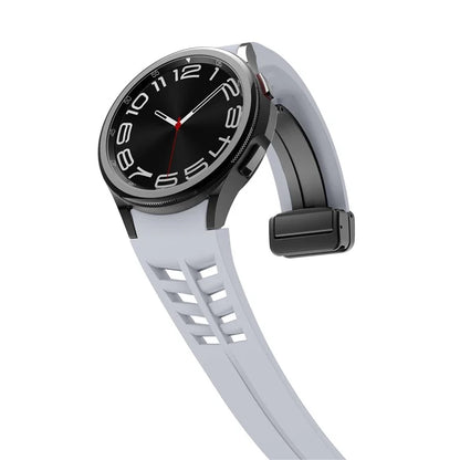 For Samsung Galaxy Watch FE / 7 / 6 / 5 / 4 Watch Band Stylish Silicone Strap with Magnetic Folding Buckle
