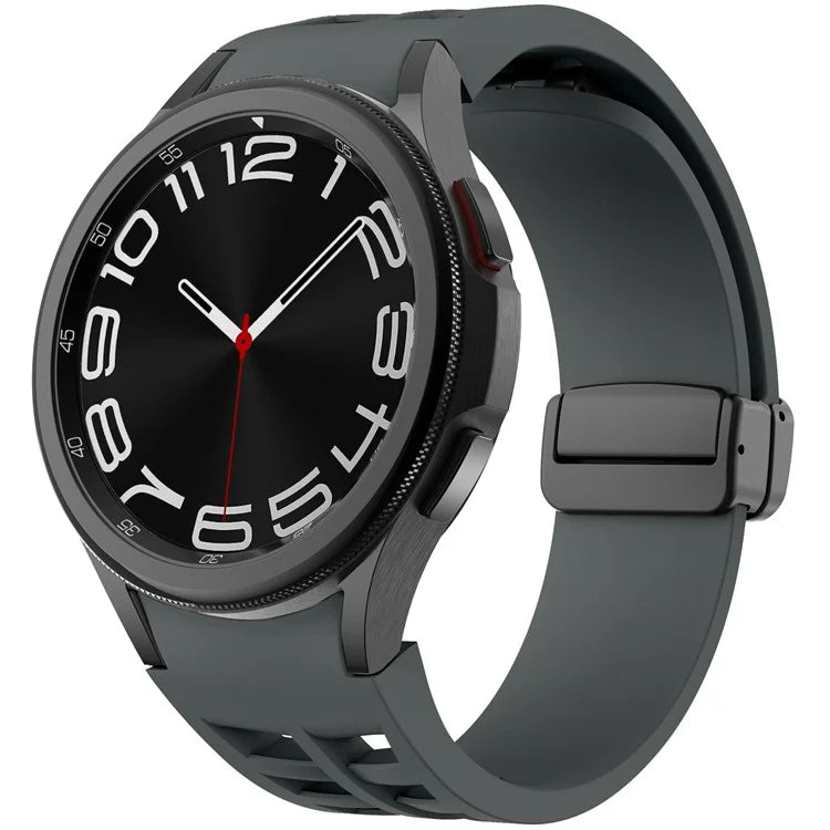 For Samsung Galaxy Watch FE / 7 / 6 / 5 / 4 Watch Band Stylish Silicone Strap with Magnetic Folding Buckle