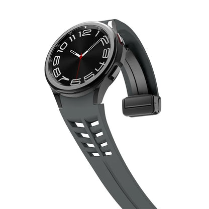 For Samsung Galaxy Watch FE / 7 / 6 / 5 / 4 Watch Band Stylish Silicone Strap with Magnetic Folding Buckle