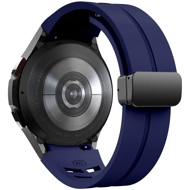 For Samsung Galaxy Watch FE / 7 / 6 / 5 / 4 Watch Band Stylish Silicone Strap with Magnetic Folding Buckle
