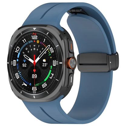 For Samsung Galaxy Watch Ultra 47mm Silicone Watch Band Magnetic Folding Buckle Wrist Strap