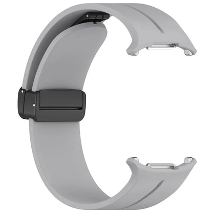For Samsung Galaxy Watch Ultra 47mm Silicone Watch Band Magnetic Folding Buckle Wrist Strap