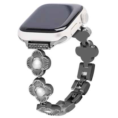 For Apple Watch 10 46mm / Ultra 2 / Ultra 49mm / 9 8 7 45mm / SE (2023) SE (2022) SE 6 5 4 44mm / 3 2 1 42mm Flower Design Metal Watch Strap
