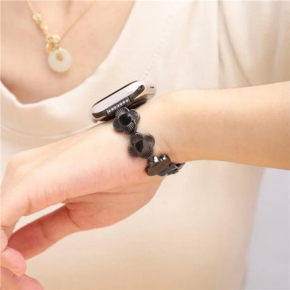 For Apple Watch Series 10 42mm / 9 8 7 41mm / SE (2023) SE (2022) SE 6 5 4 40mm / 3 2 1 38mm Plum Blossom Quick Release Metal Bracelet Watch Strap
