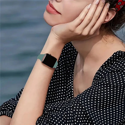 For Apple Watch 10 46mm / Ultra 2 / Ultra 49mm / 9 8 7 45mm / SE (2023) SE (2022) SE 6 5 4 44mm / 3 2 1 42mm Strap Silicone Sport Watch Band