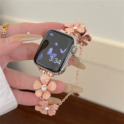 For Apple Watch 10 46mm / Ultra 2 / Ultra 49mm / 9 8 7 45mm / SE (2023) SE (2022) SE 6 5 4 44mm / 3 2 1 42mm Flower Chain Strap