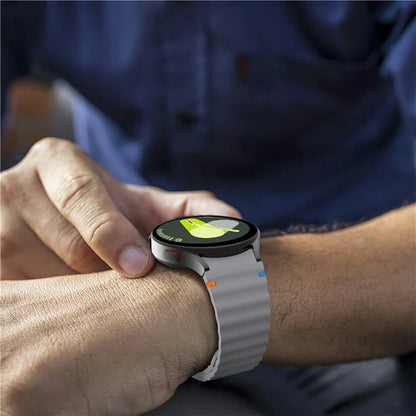 KALEBOL For Samsung Galaxy Watch7 44mm 40mm / Watch FE 40mm Silicone Watch Band Wave Shape Wrist Strap