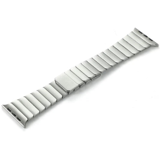 For Apple Watch Series 10 42mm / 9 8 7 41mm / SE (2023) SE (2022) SE 6 5 4 40mm / 3 2 1 38mm Magnetic Metal Watch Strap