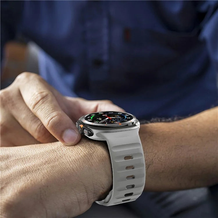 For Samsung Galaxy Watch Ultra 47mm Silicone Watch Band Breathable Sport  Watch Strap