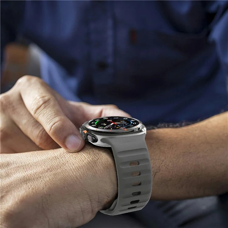 For Samsung Galaxy Watch Ultra 47mm Silicone Watch Band Breathable Sport  Watch Strap