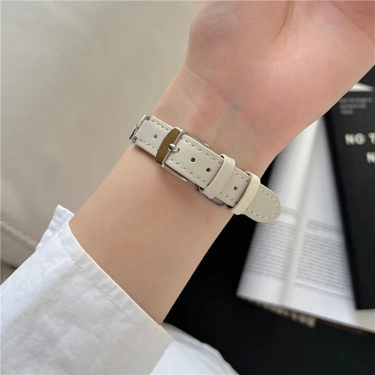 For Apple Watch 10 42mm / 9 8 7 41mm / SE (2023) SE (2022) SE 6 5 4 40mm / 3 2 1 38mm Leather Watch Band with Floral Connector