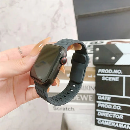 For Apple Watch 10 42mm / 9 8 7 41mm / SE (2023) SE (2022) SE 6 5 4 40mm / 3 2 1 38mm Silicone Watch Band