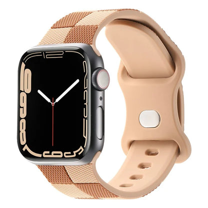 For Apple Watch 10 46mm / Ultra 2 / Ultra 49mm / 9 8 7 45mm / SE (2023) SE (2022) SE 6 5 4 44mm / 3 2 1 42mm Checkerboard Silicone Band