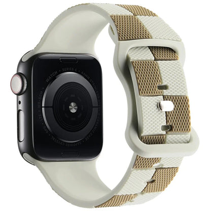 For Apple Watch 10 46mm / Ultra 2 / Ultra 49mm / 9 8 7 45mm / SE (2023) SE (2022) SE 6 5 4 44mm / 3 2 1 42mm Checkerboard Silicone Band