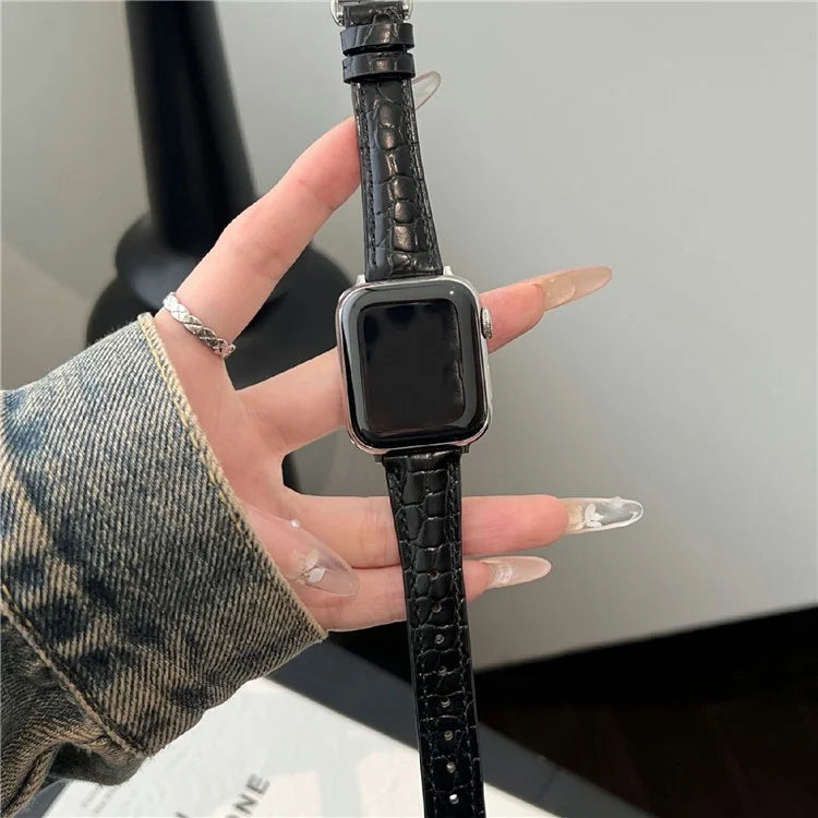 For Apple Watch Series 10 42mm / 9 8 7 41mm / SE (2023) SE (2022) SE 6 5 4 40mm / 3 2 1 38mm Crocodile Texture Leather Strap