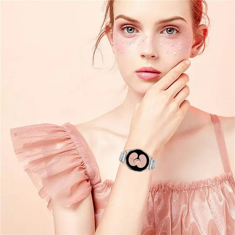 For Samsung Galaxy Watch7 44mm / 40mm Watch Band Four Leaf Clover Rhinestone Decor Smart Watch Strap