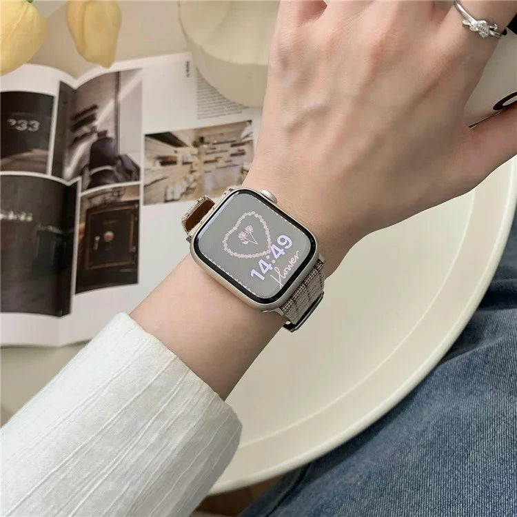 Plaid Woolen Strap for Apple Watch Series 10 46mm / Ultra 2 Ultra 49mm / Series 9 8 7 45mm / SE (2023) SE (2022) SE 6 5 4 44mm / 3 2 1 42mm