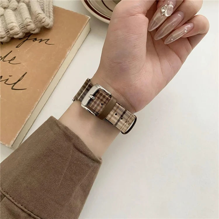 Plaid Woolen Strap for Apple Watch Series 10 46mm / Ultra 2 Ultra 49mm / Series 9 8 7 45mm / SE (2023) SE (2022) SE 6 5 4 44mm / 3 2 1 42mm
