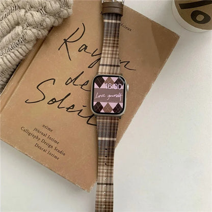 Plaid Woolen Strap for Apple Watch Series 10 46mm / Ultra 2 Ultra 49mm / Series 9 8 7 45mm / SE (2023) SE (2022) SE 6 5 4 44mm / 3 2 1 42mm