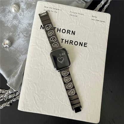 Hollow Heart Metal Strap for Apple Watch Series 10 42mm  /  9 8 7 41mm  /  SE (2023) SE (2022) SE 6 5 4 40mm  /  3 2 1 38mm