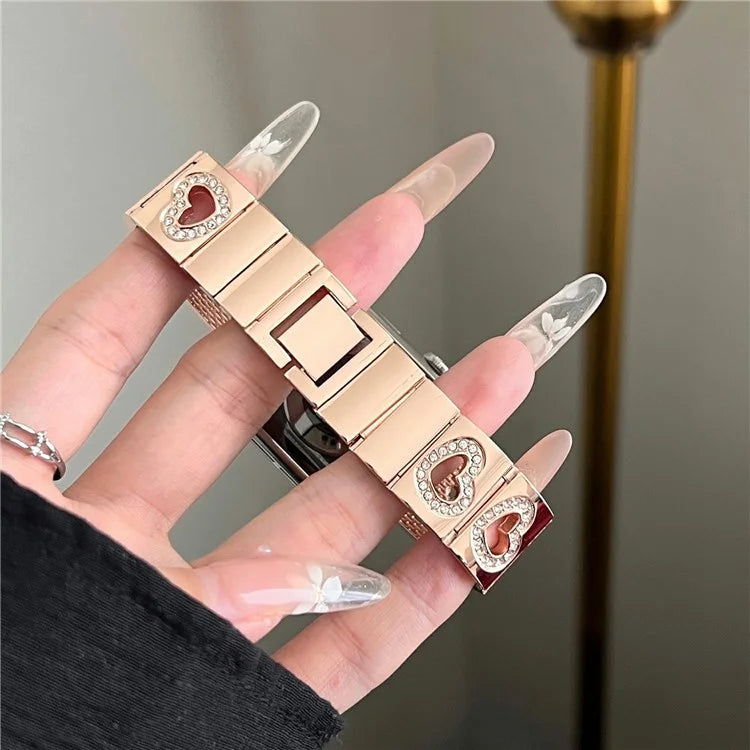Hollow Heart Metal Strap for Apple Watch Series 10 42mm  /  9 8 7 41mm  /  SE (2023) SE (2022) SE 6 5 4 40mm  /  3 2 1 38mm